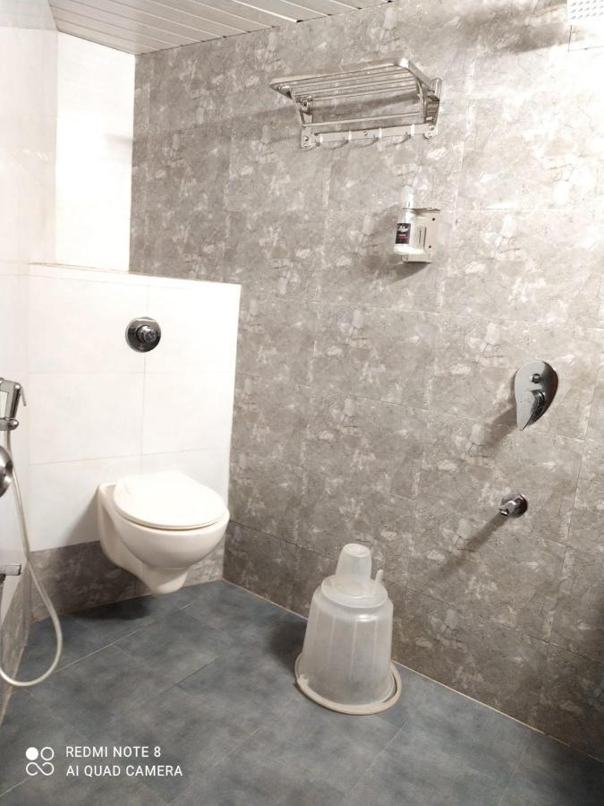 U Life Hotel Mumbai Dış mekan fotoğraf